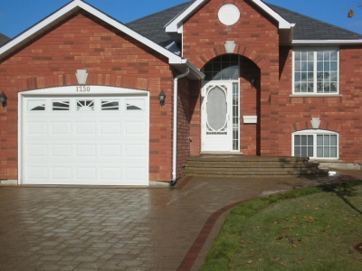 Stonehenge paver interlocking driveway