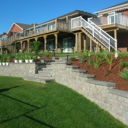 Two level back yard retaining wall